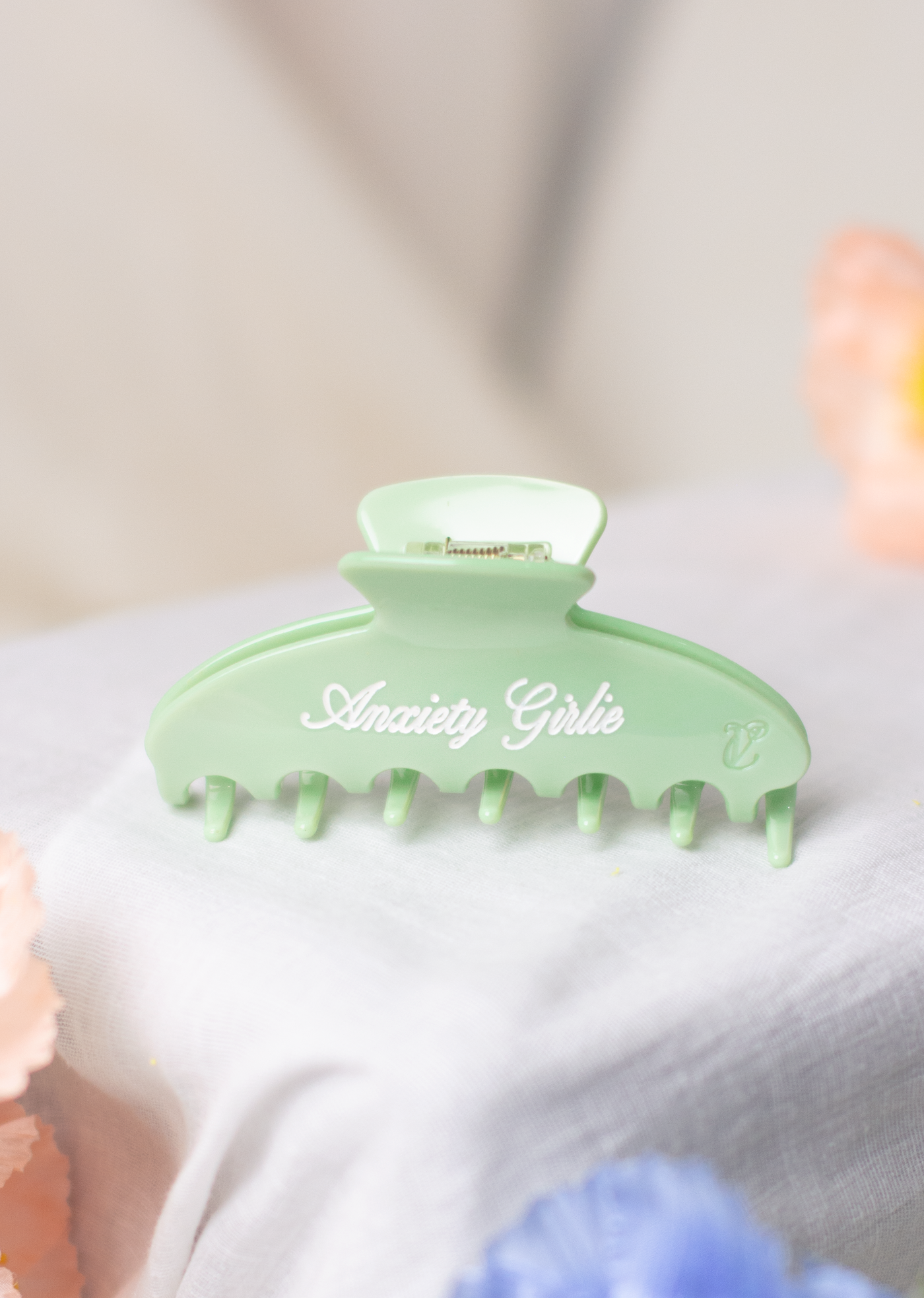Anxiety Girlie Claw Clip - Pistachio